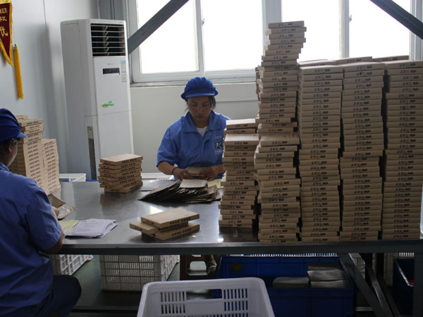 代加工生產(chǎn)膏藥的膏藥貼牌代加工廠家哪家靠譜？