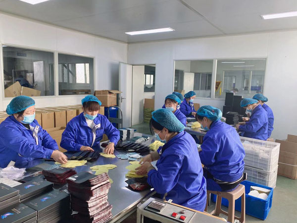 膏藥加工如何代加工？膏藥貼牌廠(chǎng)家這樣選不會(huì)錯(cuò)