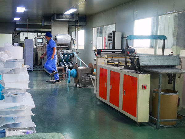 膏藥代加工如何貼牌生產(chǎn)？哪里找代加工廠家？