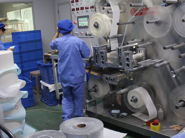 膏藥貼品牌電商怎么找膏藥加工廠加工生產(chǎn)膏藥？